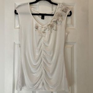 White House Black Market Medium top
